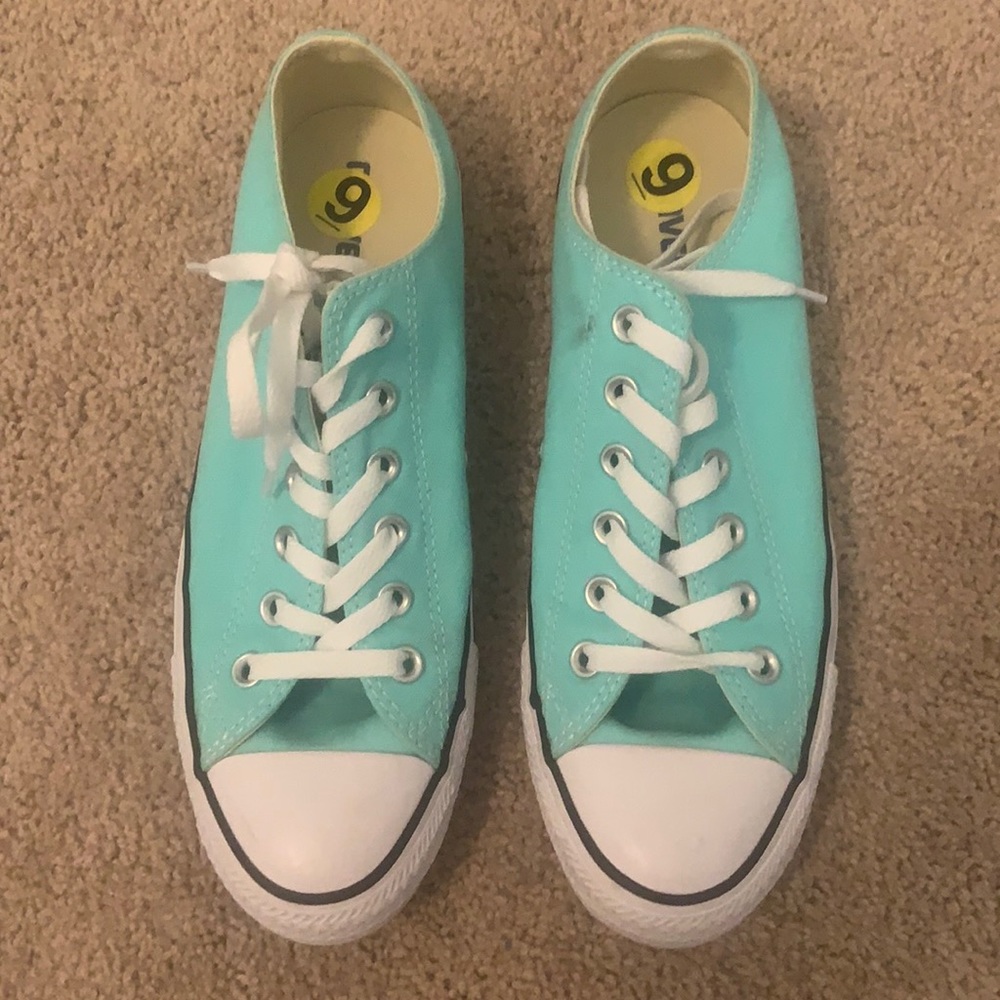 Converse Low Top Shoes